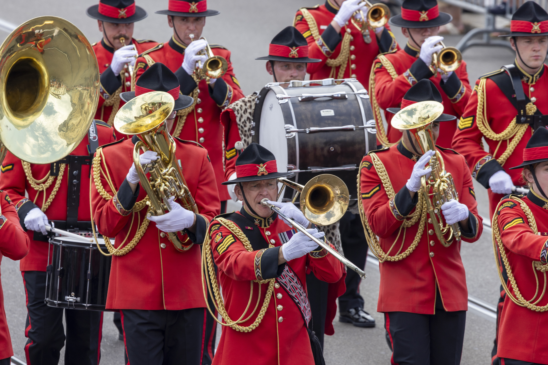 Die New Zealand Army Band während der Basel Tattoo Parade 